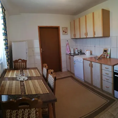 Nyaraló Sunset House